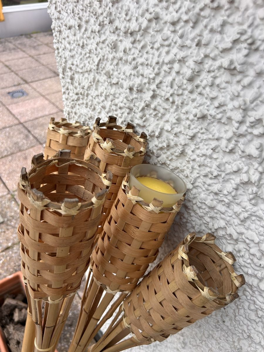 Tutte le decorazioni: Fackel Halter 150 cm hoch – Usato da Berikon venduto da Zimda 2