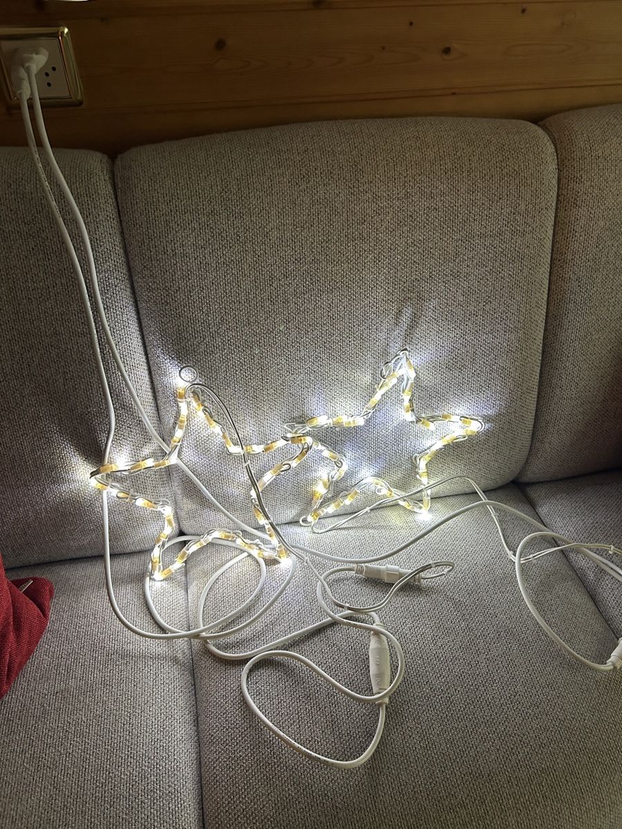 Toutes les décorations: 2 Weihnachtssterne – Neuf (Voir description) à Mürren par Alex03 2