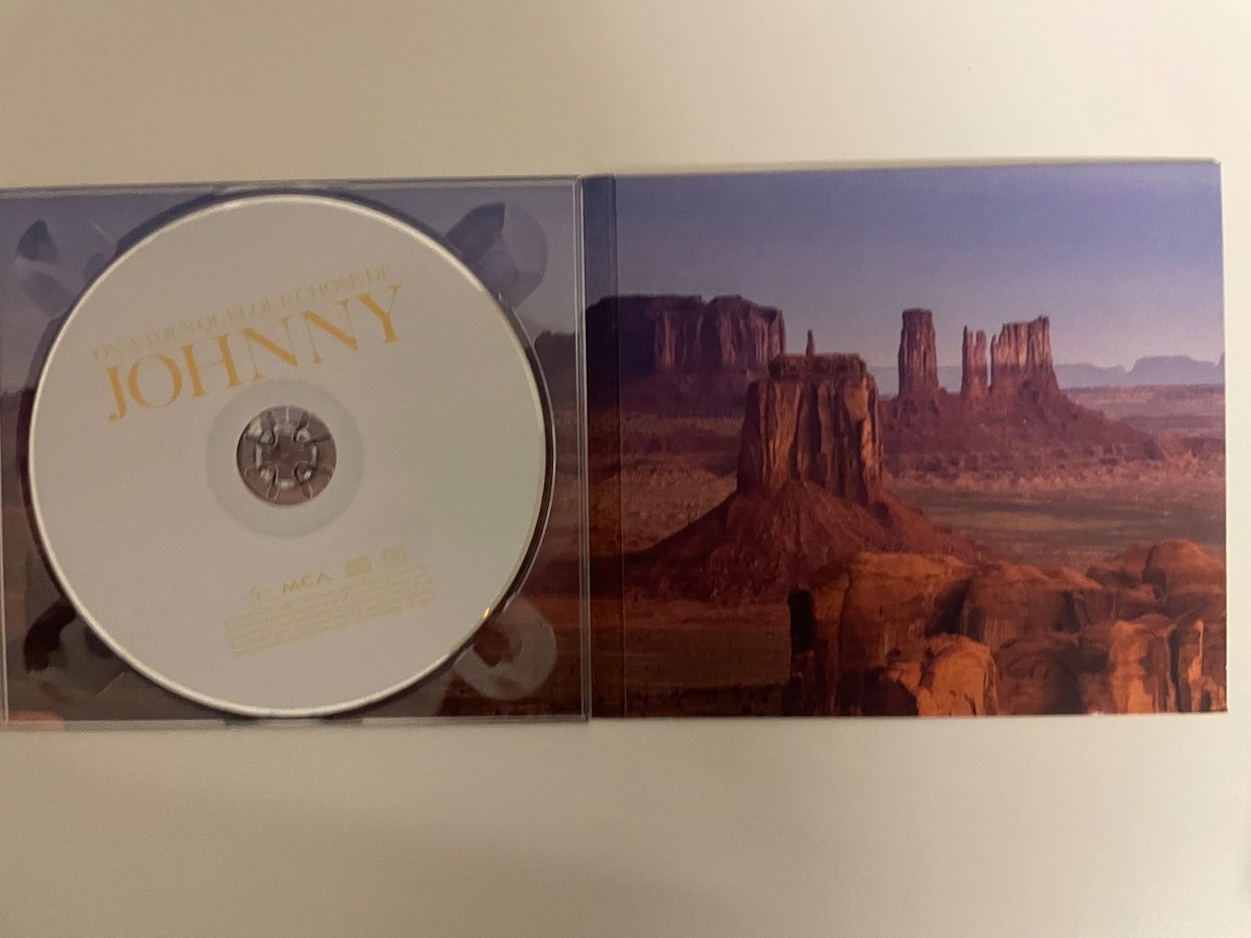 CD: Johnny Cash CD – Nuovo e nell'imballaggio originale da St Gallen venduto da Giidi 1