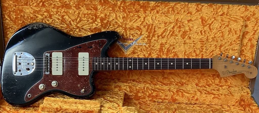 Strumenti musicali: Fender Jazzmaster 62 Masterbuilt Dale Wilson  – Usato da Ballens venduto da _ah_jd7m