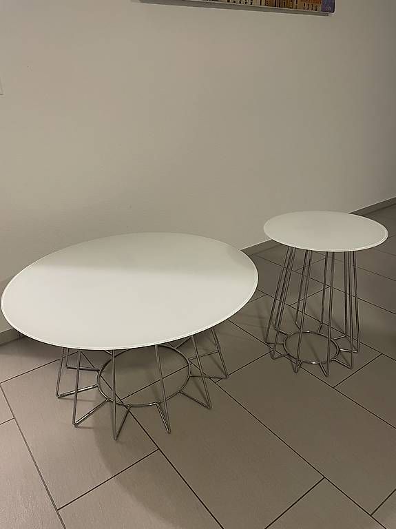 Tavoli: Sofatisch und Beistelltisch – Usato da Winkel venduto da Annlu