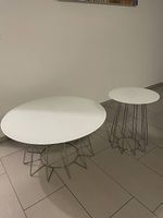 Sofatisch und Beistelltisch