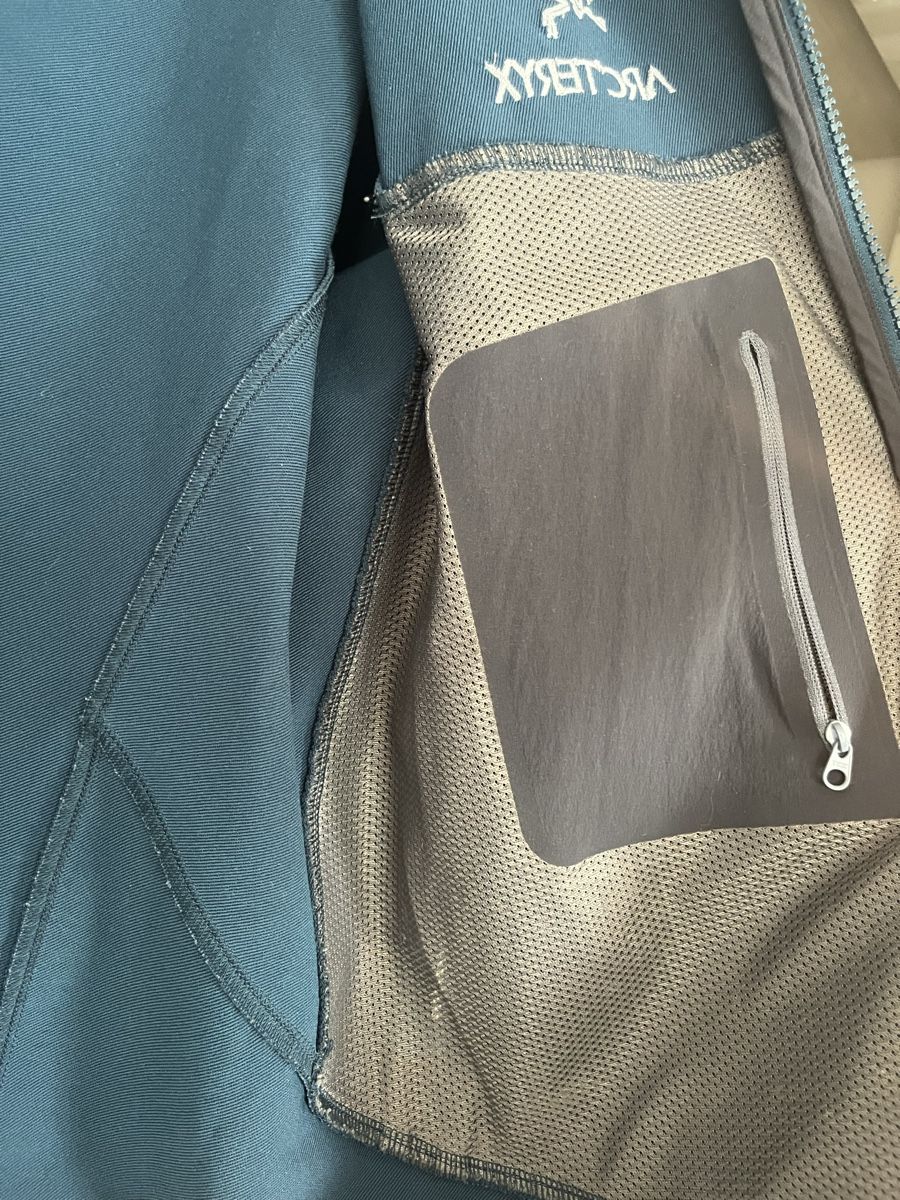 Arcteryx Giacche: Vintage Arcteryx Softshell Jacke – Usato da Zürich venduto da BuyHappinessNow 3