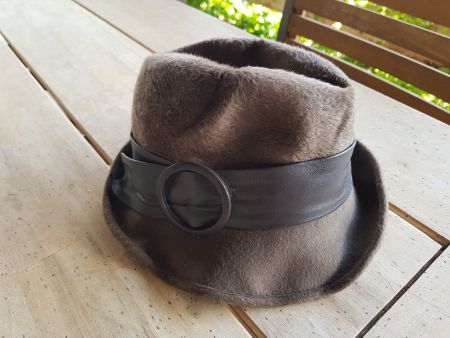 Vintage Klassiker Damen Hut mit Leder Band