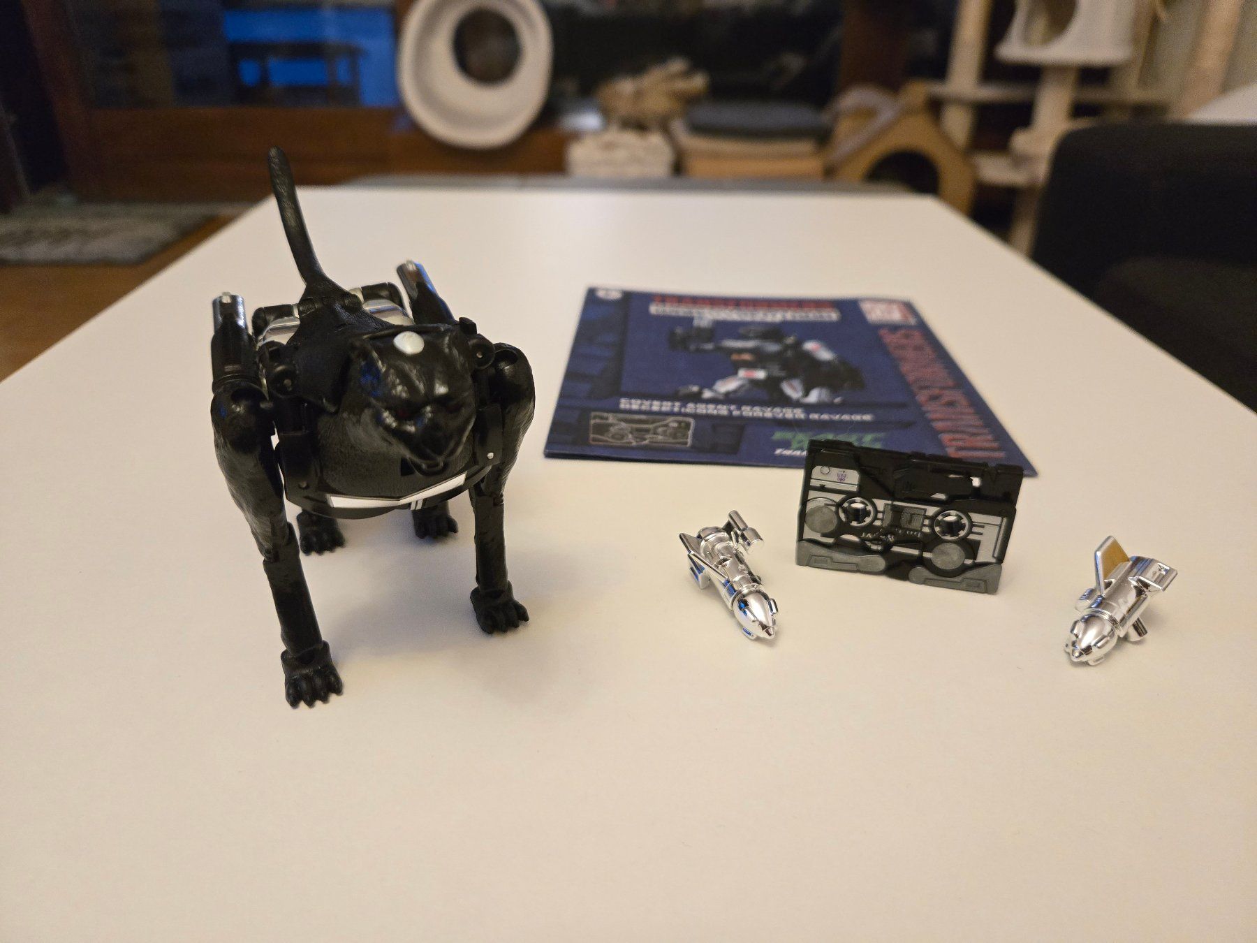 Hasbro Giocattoli: Transformers Covert Agent Ravage – Usato da Genève venduto da Phoebvs 1