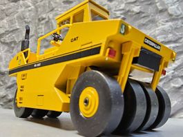 Caterpillar _ CAT  PS 500 _ Walze _ Walzenzug _ OVP _ 1:50