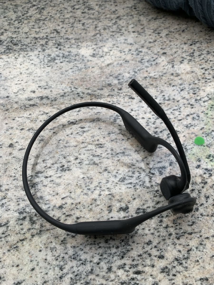 Shokz Casques audio: Shockz open comm mit usb c ladeadapter – D'occasion à Zürich par Gani