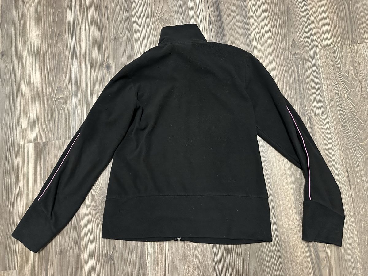 Puma Giacche: Fleecejacke Puma schwarz mit rosa Gr. M  – Usato da Schaanwald venduto da ael248 2