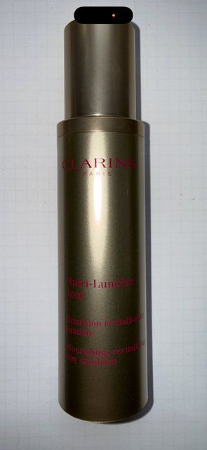 Clarins Cura del viso: CLARINS NUTRI-LUMIERE EMULSION Jour 50ml – Nuovo (secondo la descrizione) da Stein AR venduto da Puri1