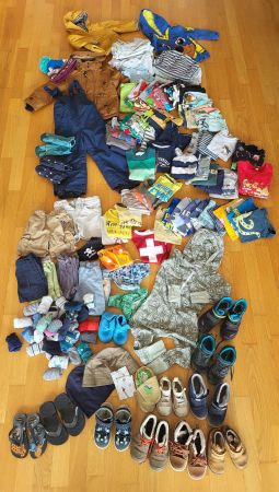 Über 100 Teile - Kleiderpaket 86/92/98/104 Jungs / Neutral