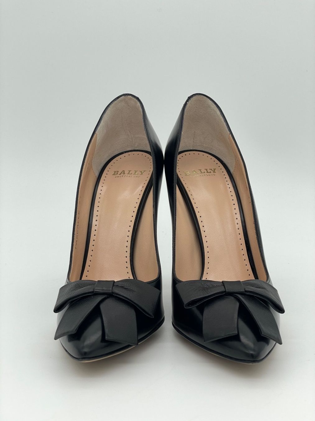Bally Scarpe da donna: Bally Pascalle Pump EU 37 Schwarz – Usato da Zürich venduto da shoe_shop 4