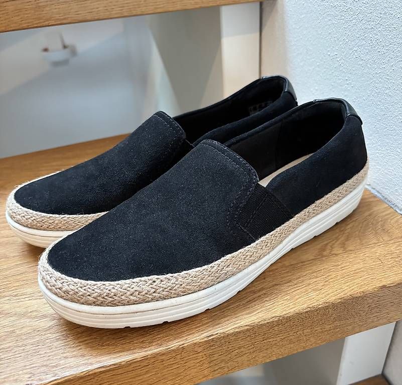 Damenschuhe: Loafers – Gebraucht aus Hergiswil NW von casko75 1