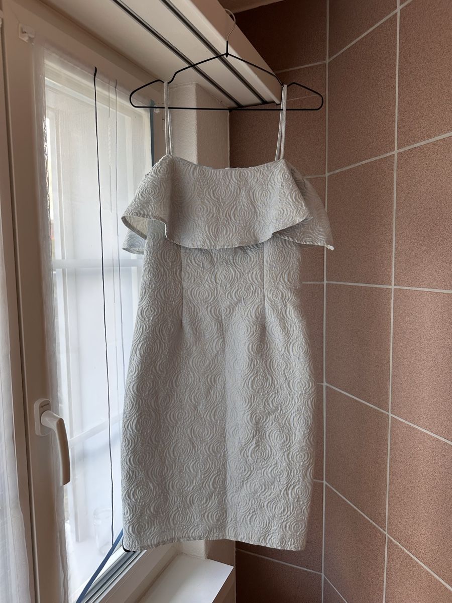 Vestiti: Elegantes Kleid mit Blumenmuster – Usato da Mogelsberg venduto da freeridedemo