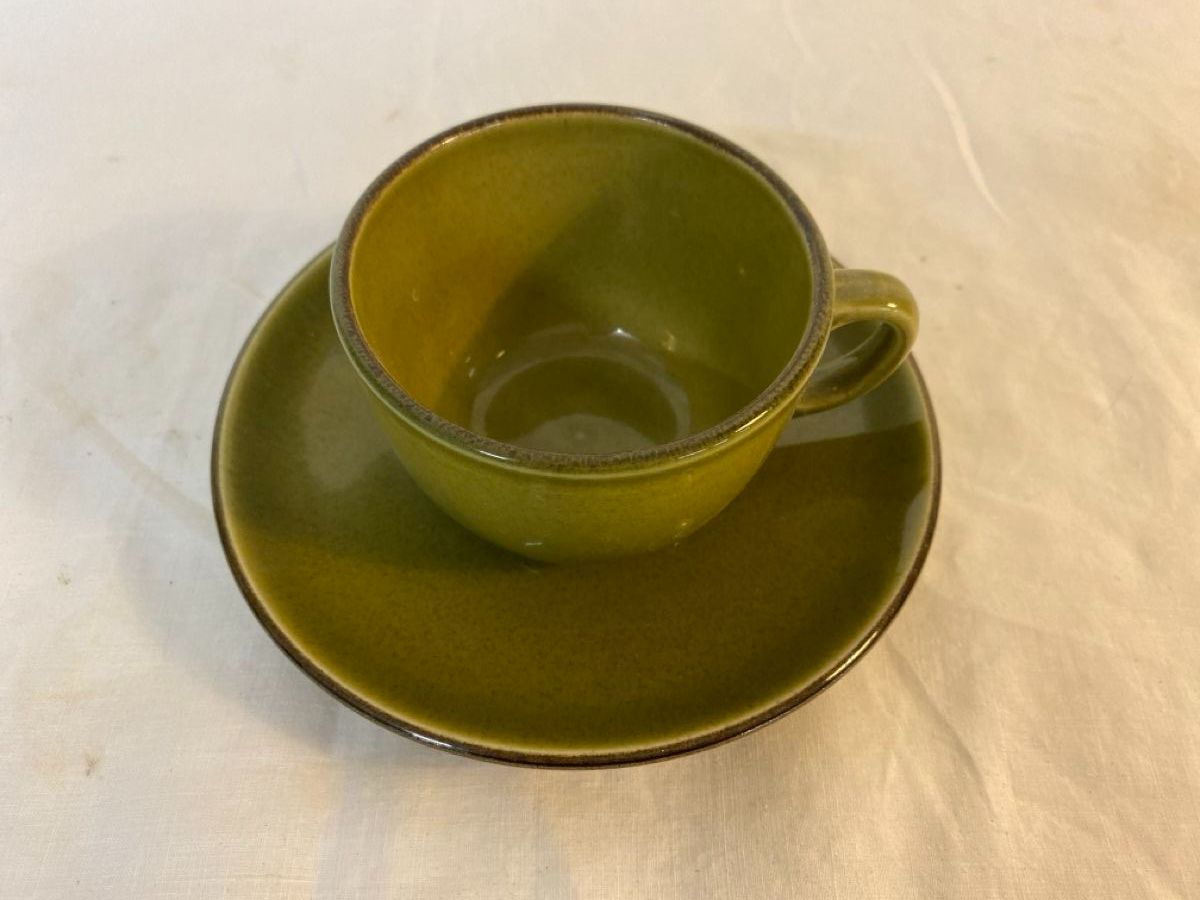Rössler Tazze: Vintage Kaffeetasse mit Unterteller, grün – Usato da sursee venduto da trilli-tralli 2