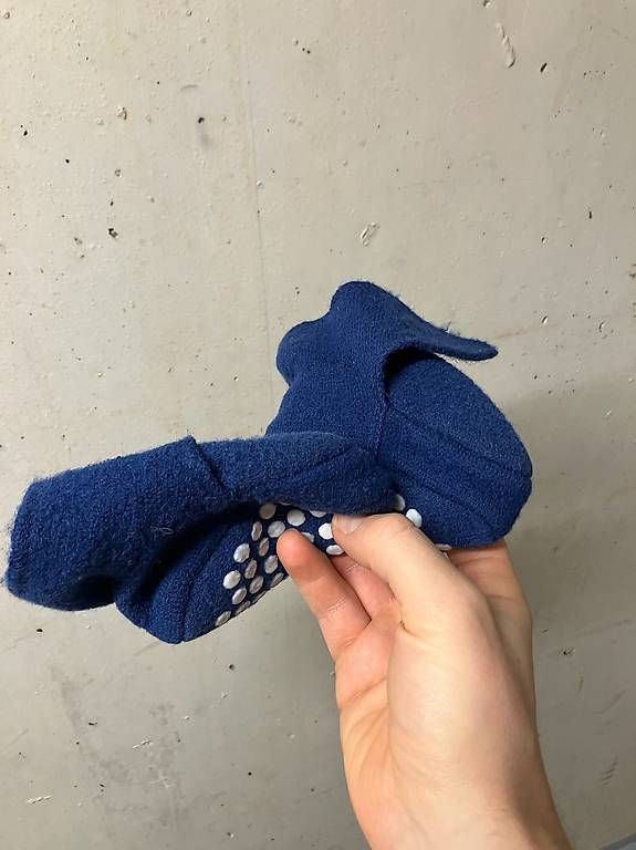 Scarpe per ragazzi: Füsslinge / Überziehschuhe Wolle – Usato da Zürich venduto da nimenitz 1