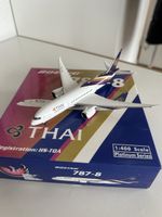 Boeing 787-8 Thai Airways 1:400