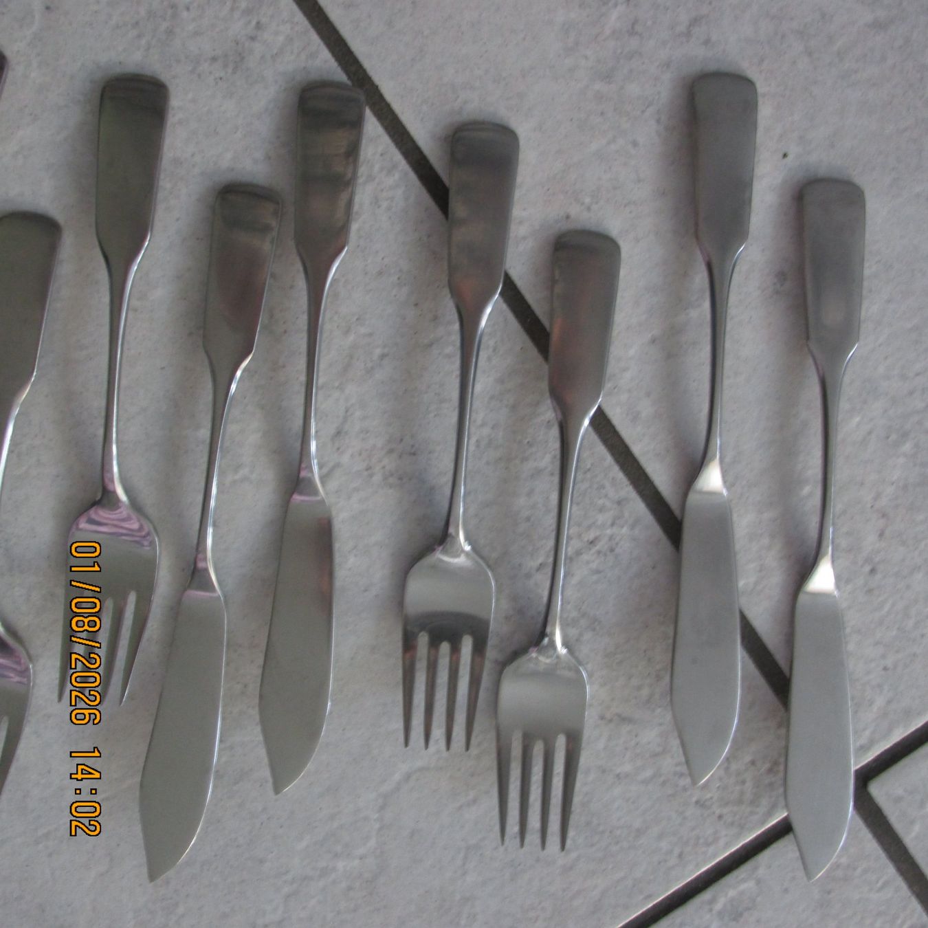 Couverts: Fischmesser und Gabeln Set 12-teilig – D'occasion à Galgenen par Forflowers 2