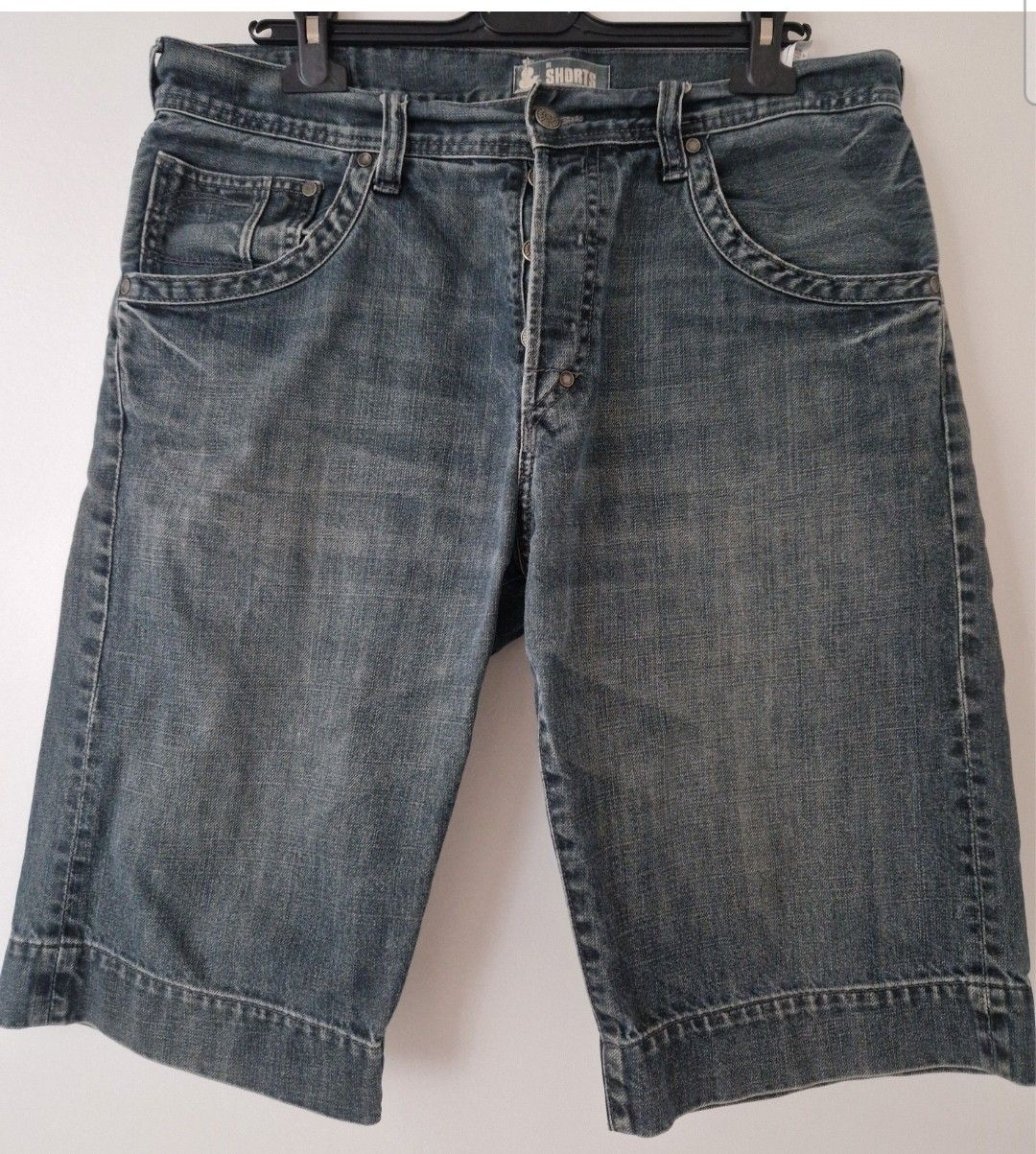 Jeans: SHORT JEANS HOMME – D'occasion à Camorino par JPHANDMADE1