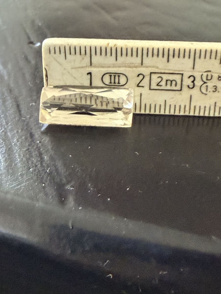 Pietre preziose: Edelstein, Rechteckiger Schliff, citrin? 1.7 cm – Nuovo e nell'imballaggio originale da Zürich venduto da joyfulgrace 1