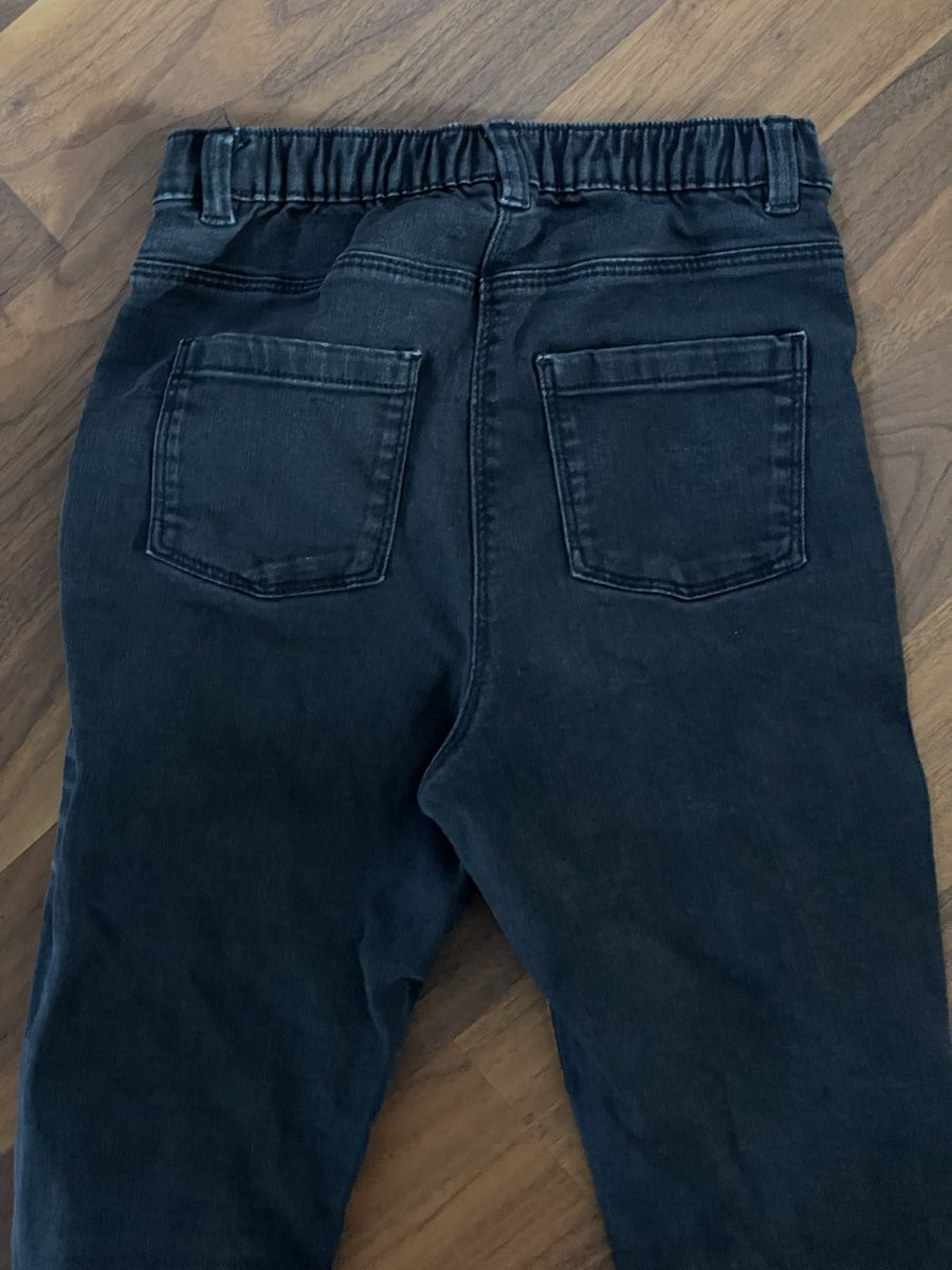 Next Hosen: Next Jeans schwarz Mädchen Gr 146 – Gebraucht aus Fehraltorf von Nadja0205 1