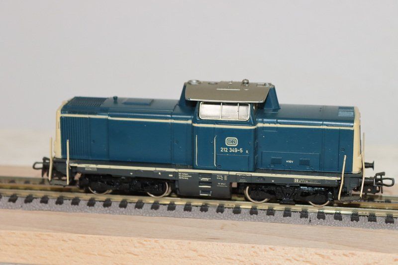Märklin Modelleisenbahnen: Märklin DB Lok ( 566 ) – Gebraucht aus Kerzers von Winu64 3