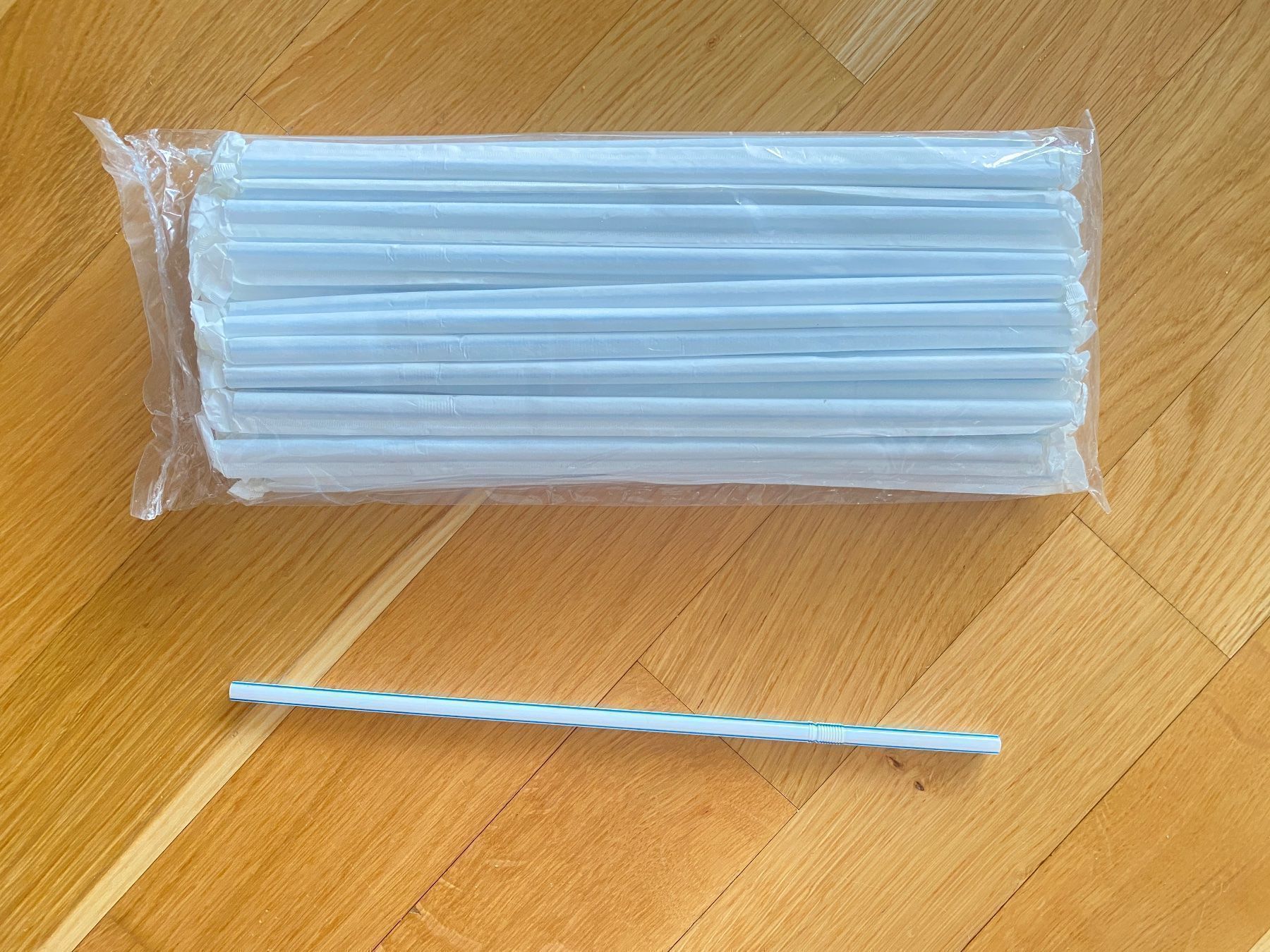 Cucine complete: 1 Packung Gebogene Einweg-Trinkhalme – Usato da Zuchwil venduto da HDsolution 2