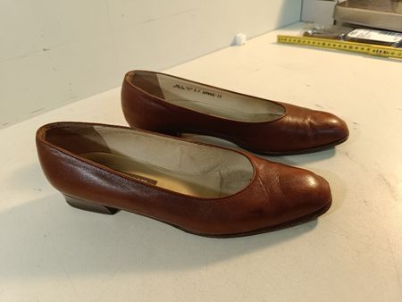 Lederschuhe von Bally, Made in Switzerland, Gr. 38 (nov222)