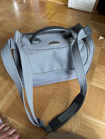 Samsonite Reisetasche grau mit Schultergurt guter Zustand