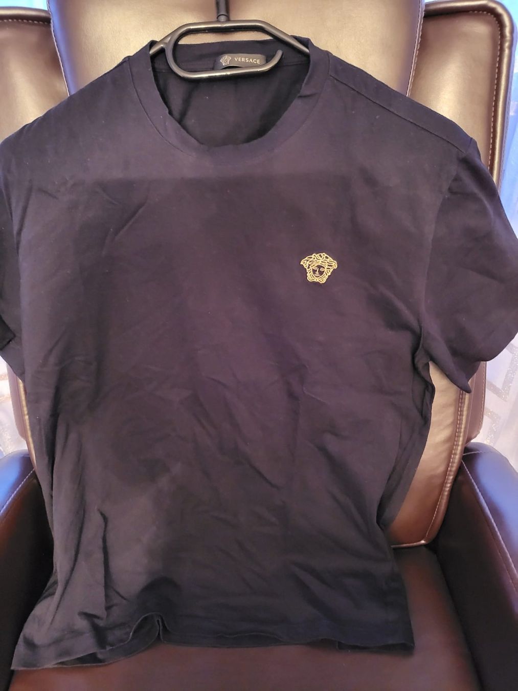 Versace T-shirt: Versace T-shirt – Nuovo (secondo la descrizione) da Grenchen venduto da Lucifero17