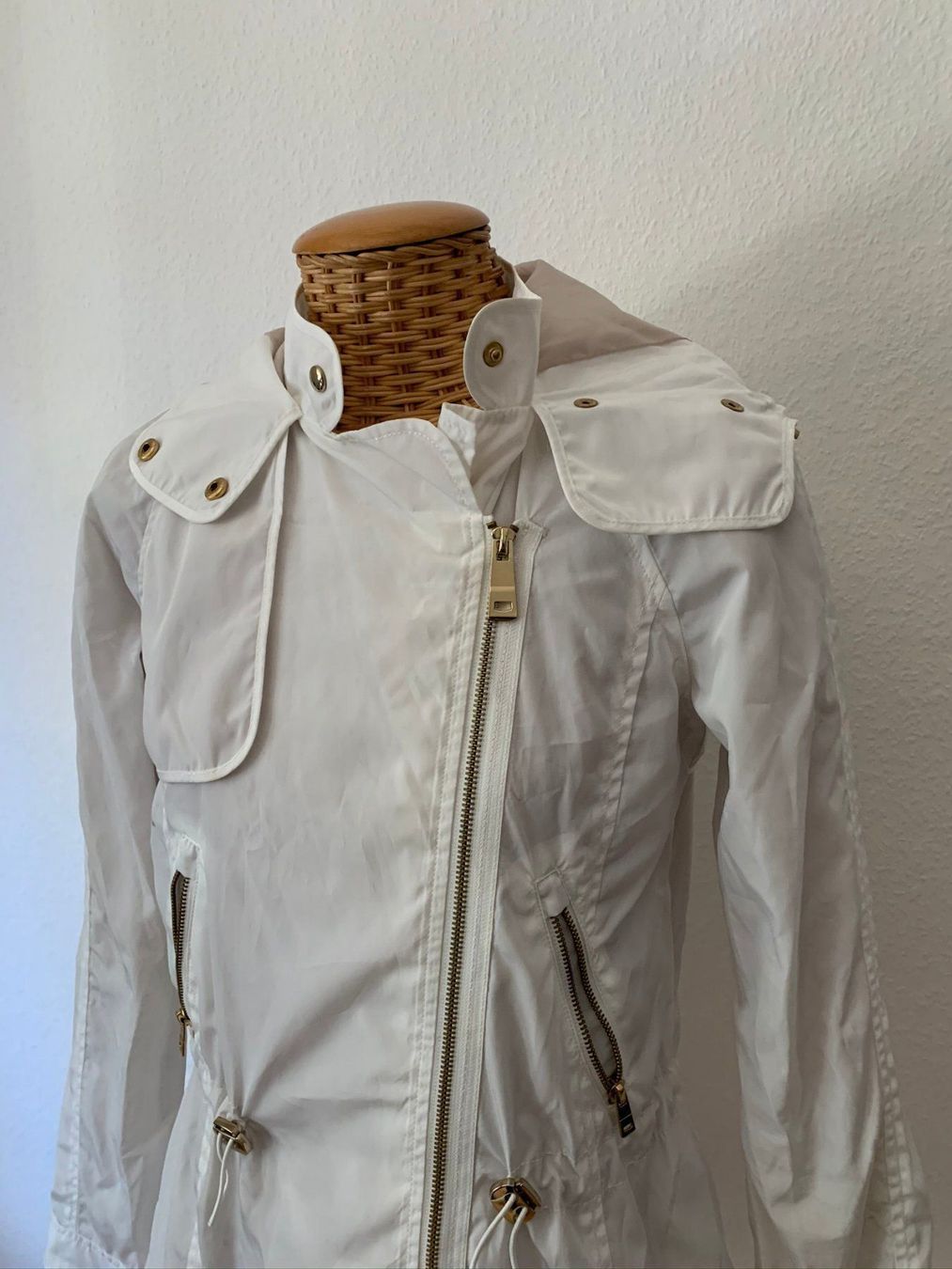 Zara Giacche: ZARA - Jacke weiss S – Usato da Zürich venduto da Diazaio 1