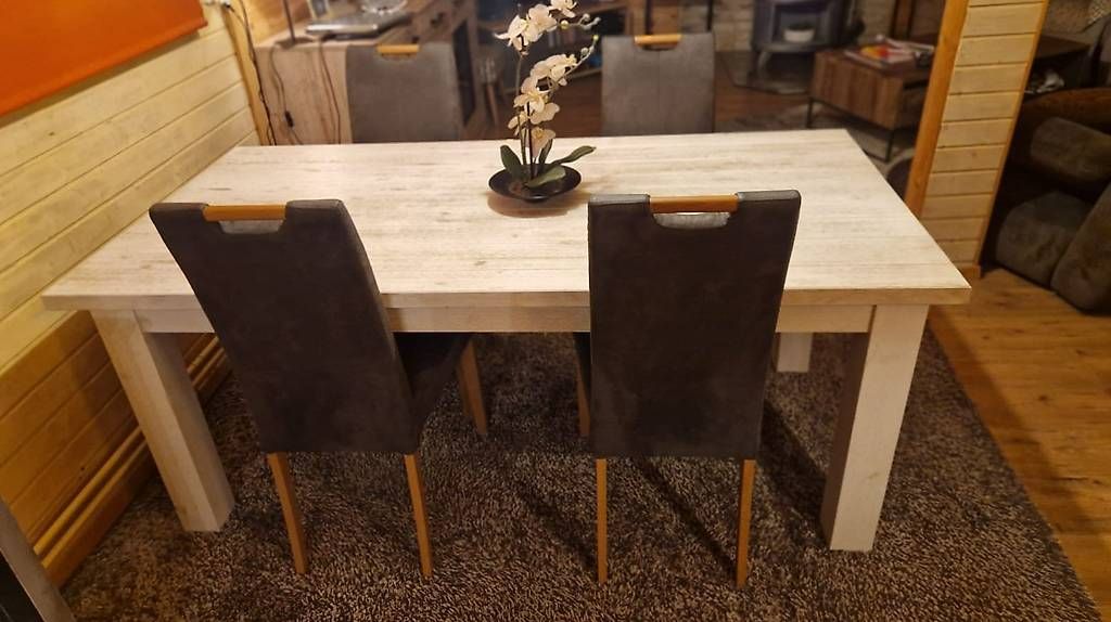 Tables: Table salle à manger – D'occasion à Collonges par ved_6ywd 1