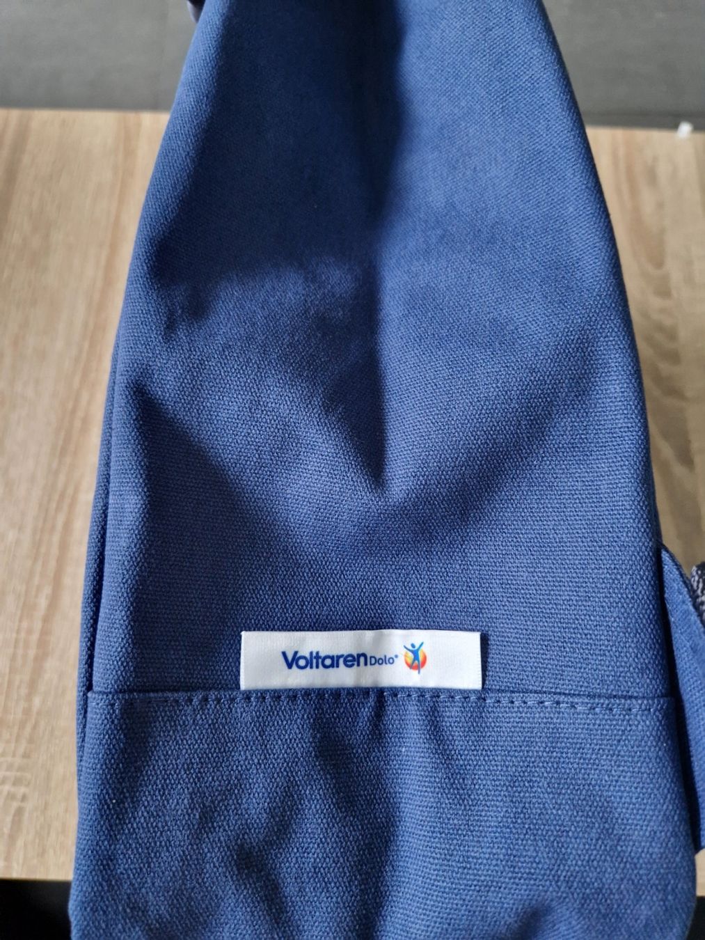 Zaini: Voltaren Dolo Rucksack ORIGINALVERPACKT – Nuovo e nell'imballaggio originale da Rebstein venduto da Ajs_Toy_Palast_1 3