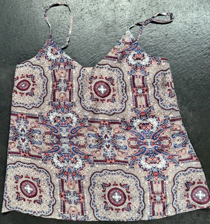 Globus Seidentop, Gr. M, Paisley Muster, Sommerlich!