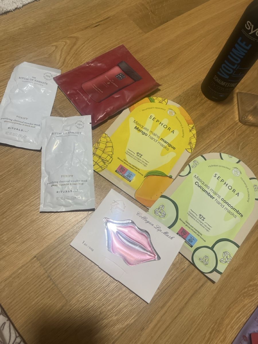Altro per la cura del corpo: Lot: produits de soin – Usato da Le Locle venduto da Mayd_h 1