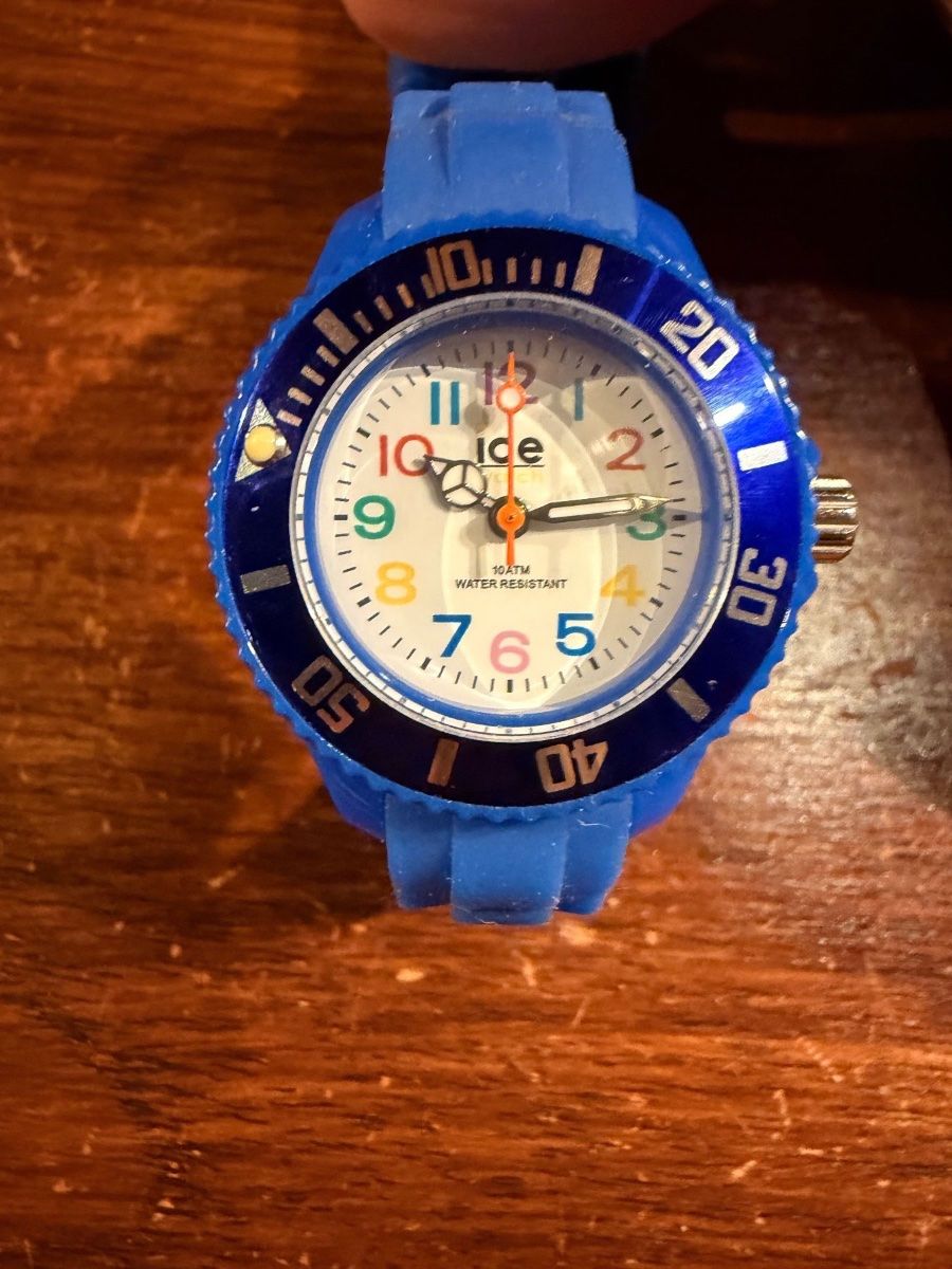 Armbänder & -reifen: Kinderuhr - Ice Watch – Gebraucht aus Wettingen von Leila030 3