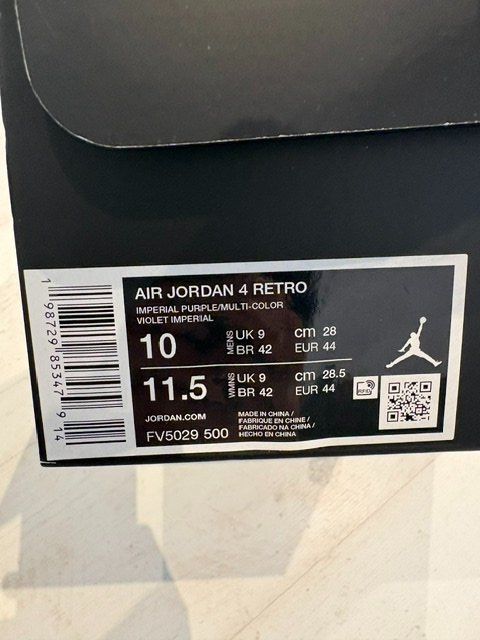 Nike Herrenschuhe: Nike Air Jordan 4 Retro – Neu und originalverpackt aus Neuchâtel von man_h9fp 6