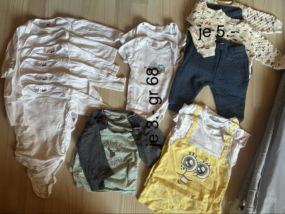 Lotti di vestiti: Kleider Paket  – Nuovo (secondo la descrizione) da Gundetswil venduto da Carmen_24