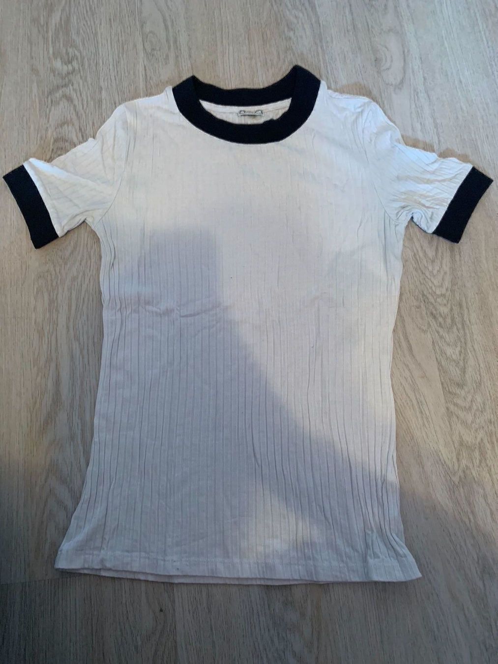 T-Shirts: Kleiderpaket T-Shirts / Grösse: S – Gebraucht aus Oberhofen Thun'see von ClaudiaKelesh 2