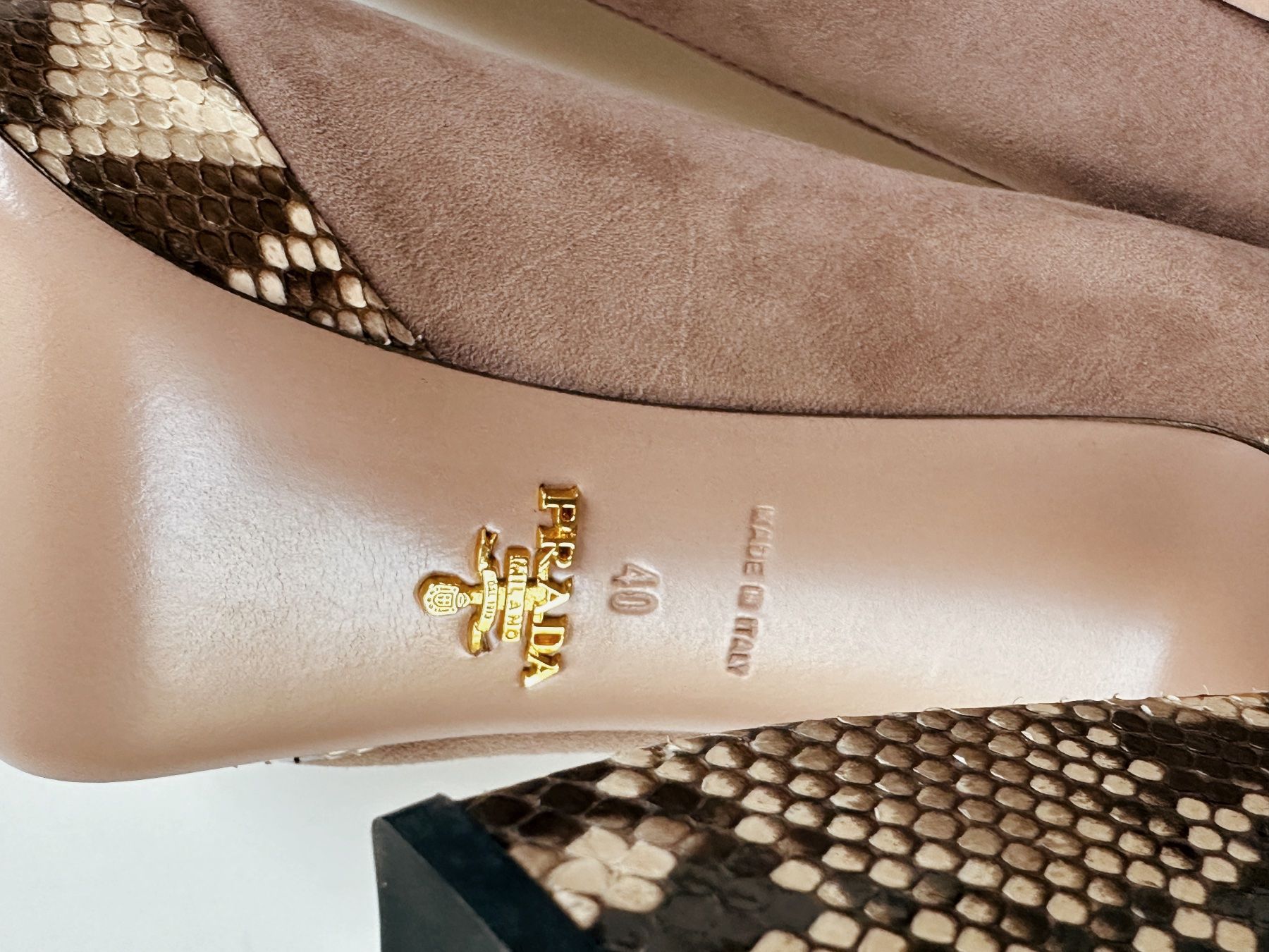 Prada Scarpe da donna: Prada Escarpins Suede/Pyton taille 40 – Usato da Vevey venduto da ledidream 5