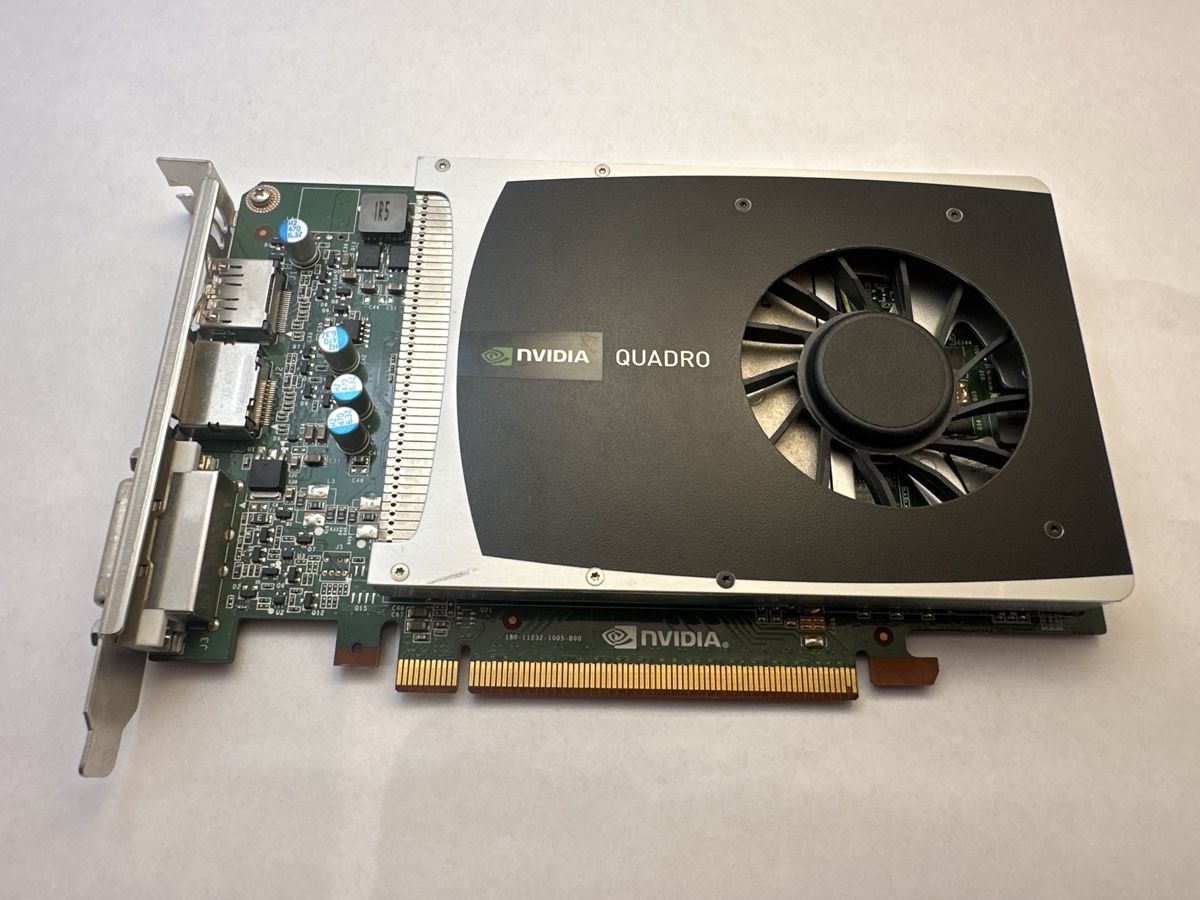 Nvidia Schede grafiche: Grafikkarte NVIDIA QUADRO 2000 1GB – Usato da Turbenthal venduto da ShadowBiker