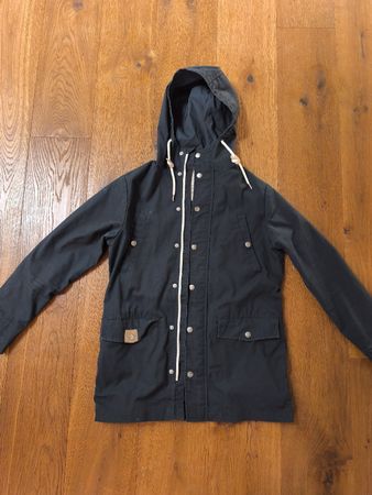 RVLT Revolution Jacke dunkelblau Grösse S wenig getragen