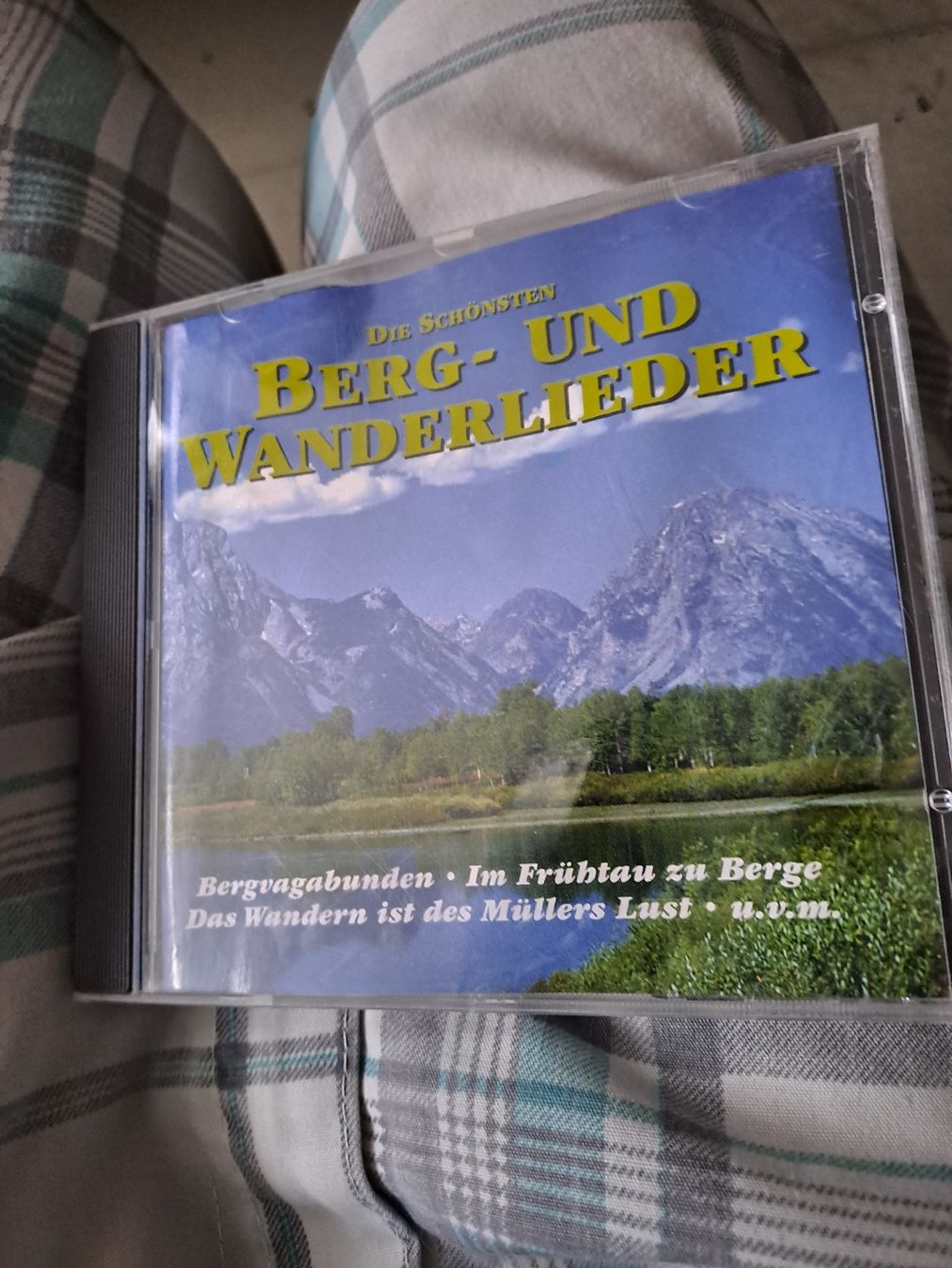 CDs: CD Berg- und Wanderlieder – D'occasion à Zürich par Schoebi19