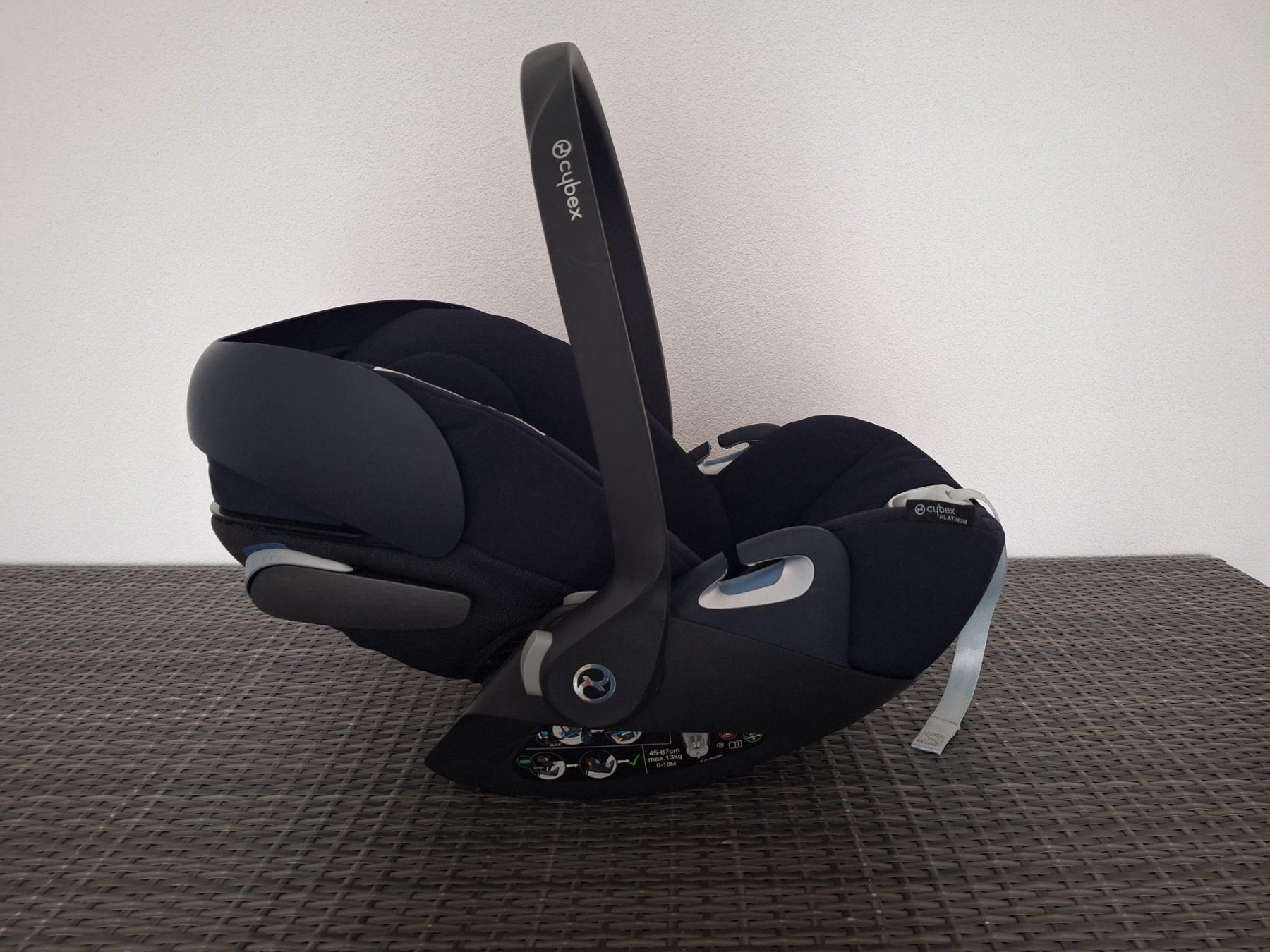 Cybex Seggiolini per auto: Cybex Cloud Z i-size Babyschale – Usato da Hitzkirch venduto da hur_hb2x 2