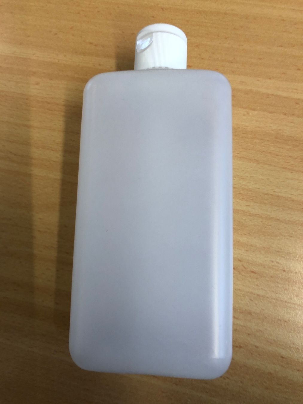Contenitori & Simili: Plastik Flaschen zum basteln – Usato da Eschlikon TG venduto da 1.-