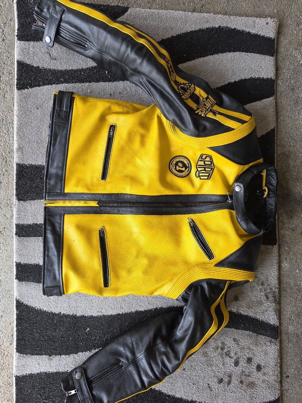 Jacken: Motorrad jacke herren  – Gebraucht aus Hausen AG von pej_6ydp