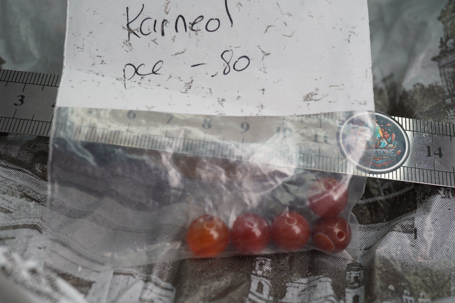 Minerali & Pietre curative: Karneol  Gelocht  Resten   ab  1.-   gratis Versand – Nuovo e nell'imballaggio originale da Eschenbach SG venduto da topstone 2