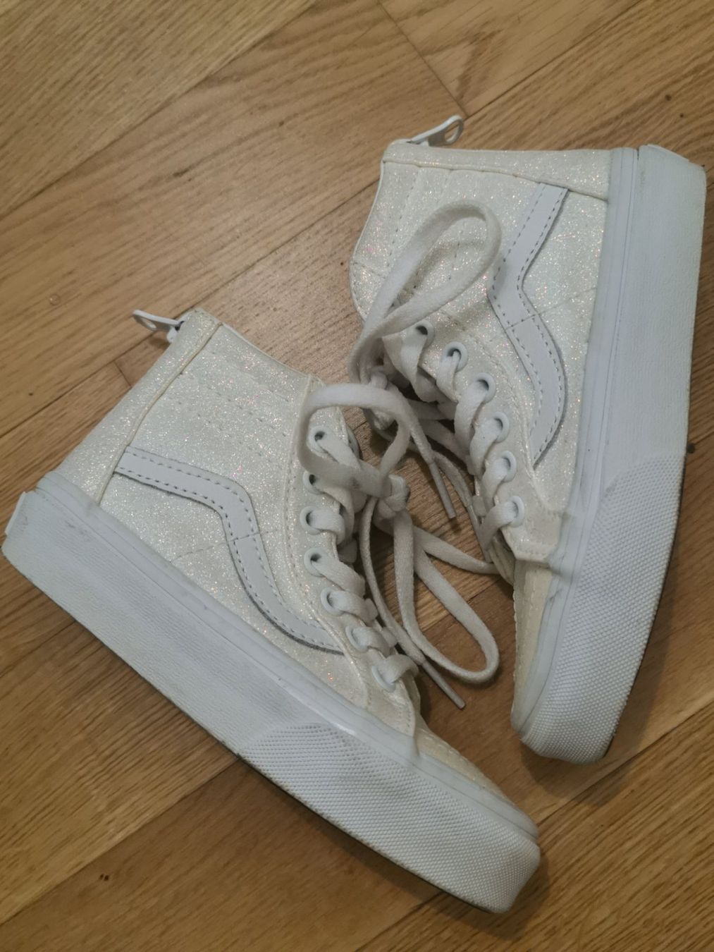 Vans Scarpe per ragazze: Vans Sneaker gr.27 – Usato da Zürich venduto da Simfa