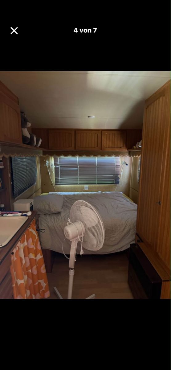 Mobilhome: Wohnwagen mit Holzvorbau – Usato da Urtenen-Schönbühl venduto da Melanie049 6