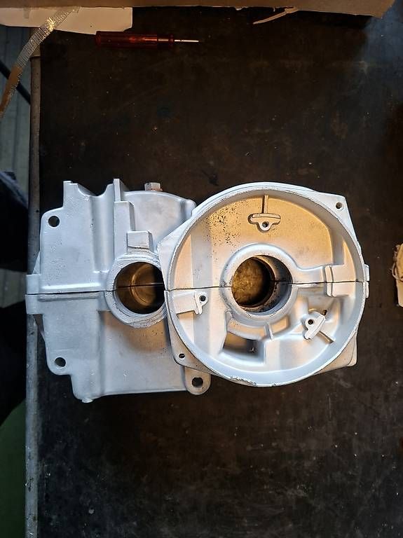 Puch Mofas: Puch Maxi E50 4 Lager Gehäuse – Gebraucht aus Goldiwil (Thun) von christophk07 3