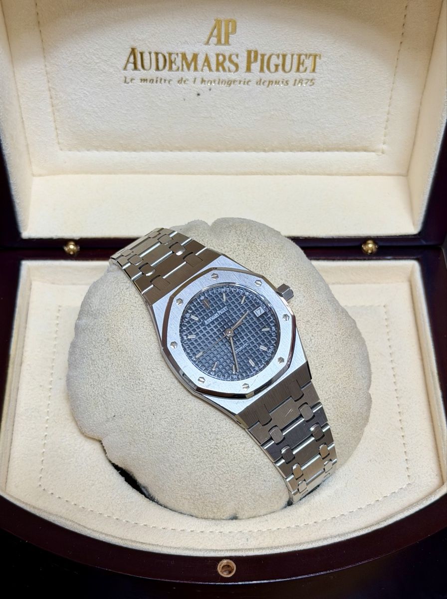 Audemars Piguet Montres: Audemars Piguet Royal Oak 14790ST – D'occasion à Zürich par WATCHROOM 1